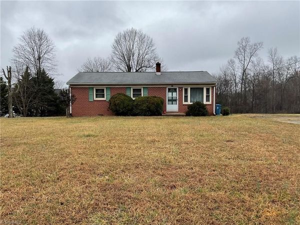 942 Boone Valley Road , Whitsett, NC 27377