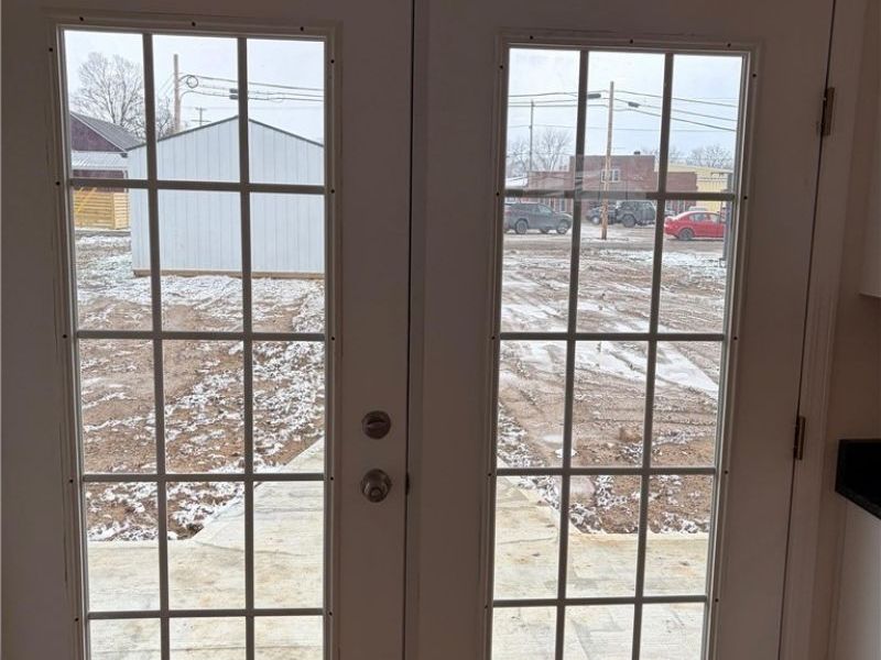 165 W 3rd Street, Frazeysburg, OH 43822 Photo 16