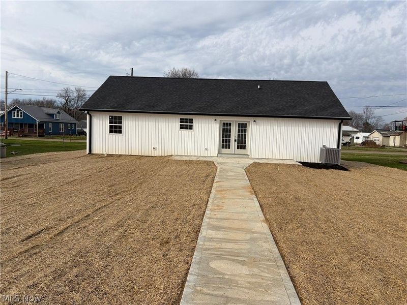 165 W 3rd Street, Frazeysburg, OH 43822 Photo 38