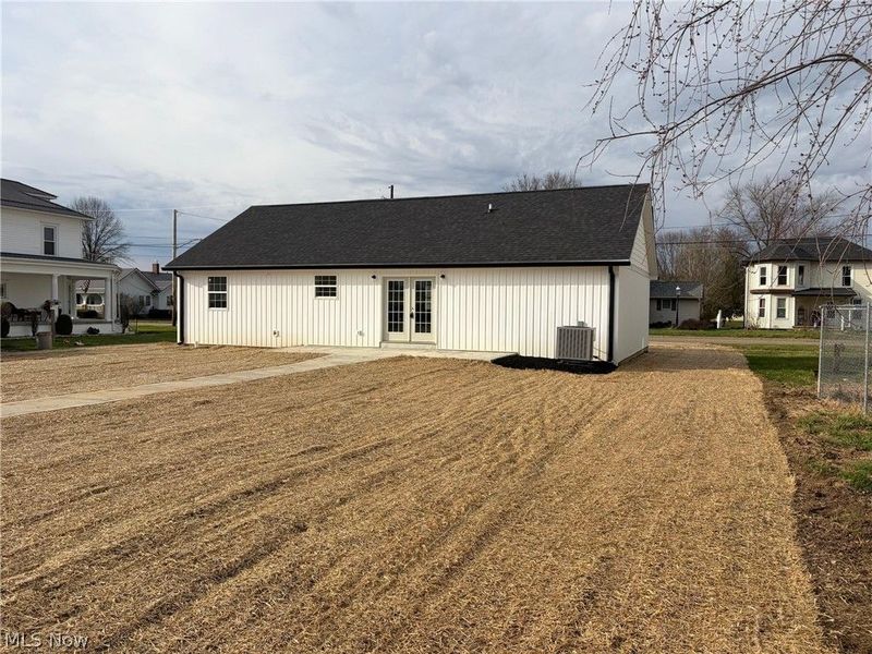 165 W 3rd Street, Frazeysburg, OH 43822 Photo 38