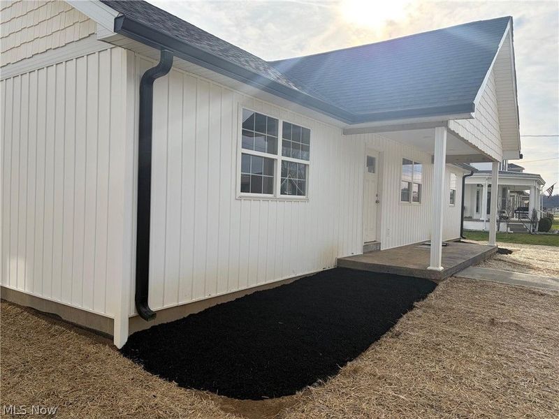 165 W 3rd Street, Frazeysburg, OH 43822 Photo 4