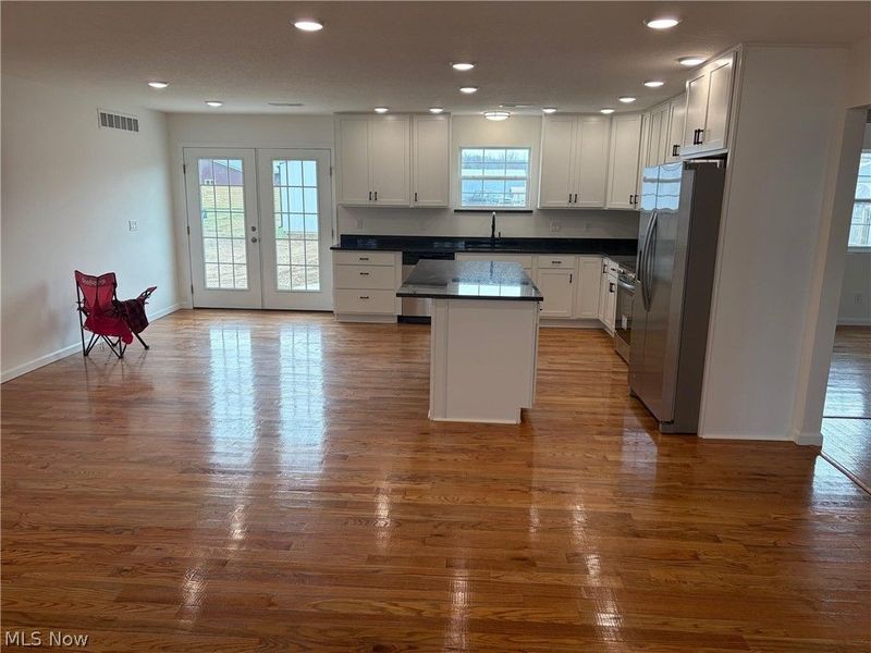 165 W 3rd Street, Frazeysburg, OH 43822 Photo 7