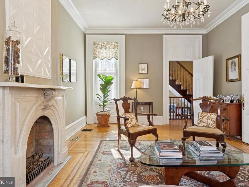 1422 Lombard Street, Philadelphia, PA 19146 Main Photo