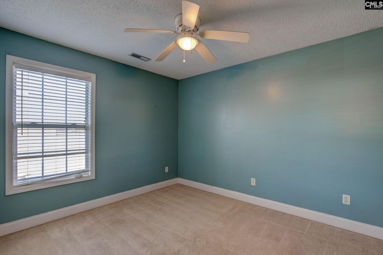 19 Amberhill Court  Photo 21