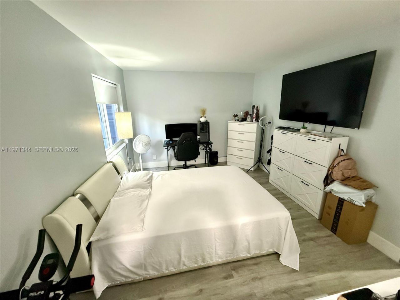399 NW 72nd Ave, Unit 210, Miami, FL 33126 Photo