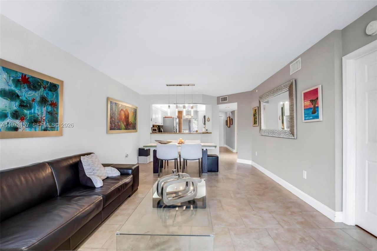 9539 Weldon Cir , Unit F214, Tamarac, FL 33321 Photo