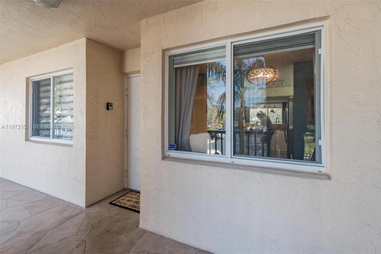 9539 Weldon Cir , Unit F214, Tamarac, FL 33321 Photo