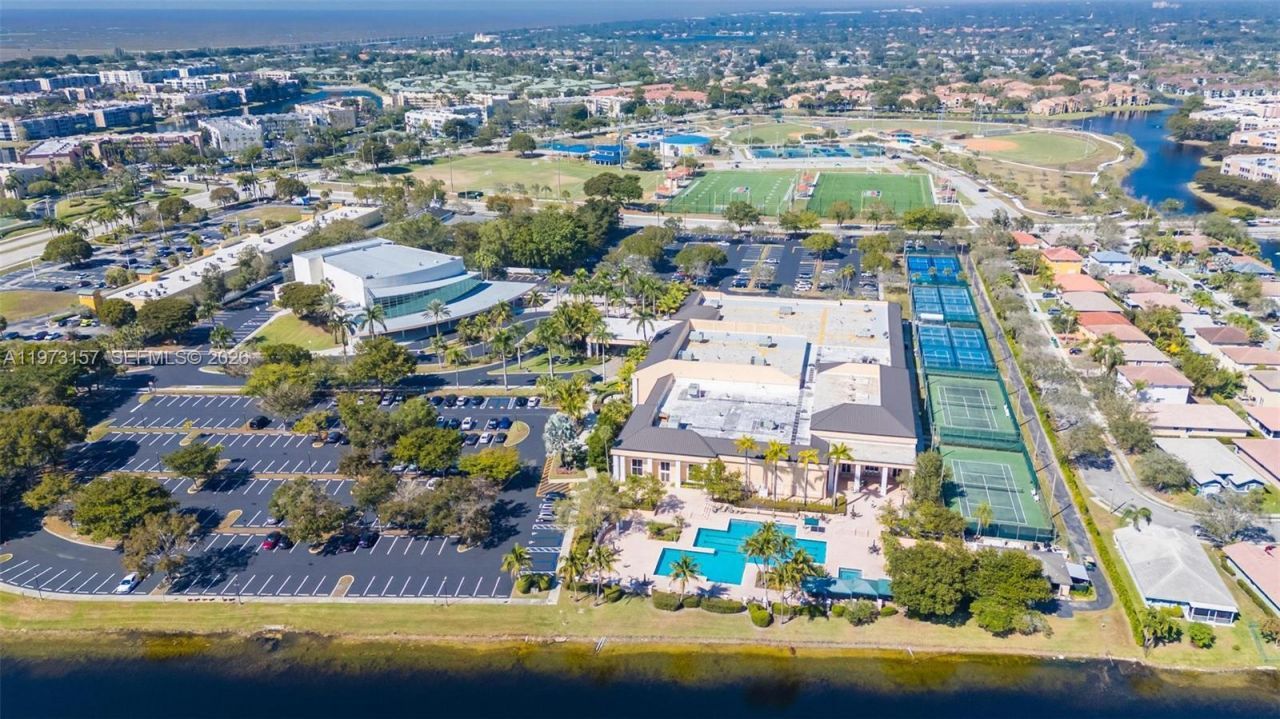 9539 Weldon Cir , Unit F214, Tamarac, FL 33321 Photo