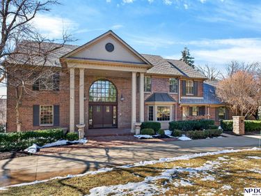 206 Fairacres Road, Omaha, NE 68132