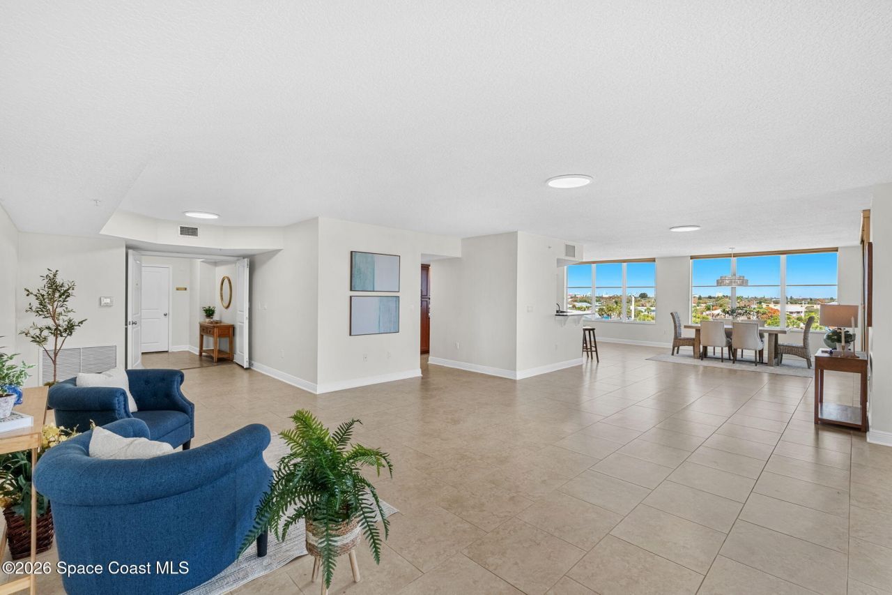 410 Hayes Avenue, Unit 402, Cocoa Beach, FL 32931 Photo