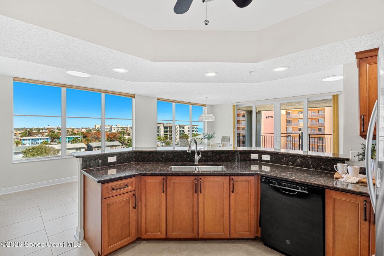 410 Hayes Avenue, Unit 402, Cocoa Beach, FL 32931 Photo