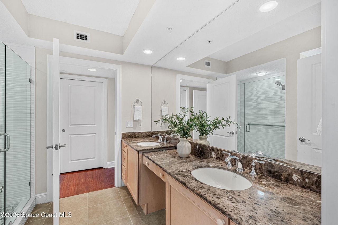 410 Hayes Avenue, Unit 402, Cocoa Beach, FL 32931 Photo