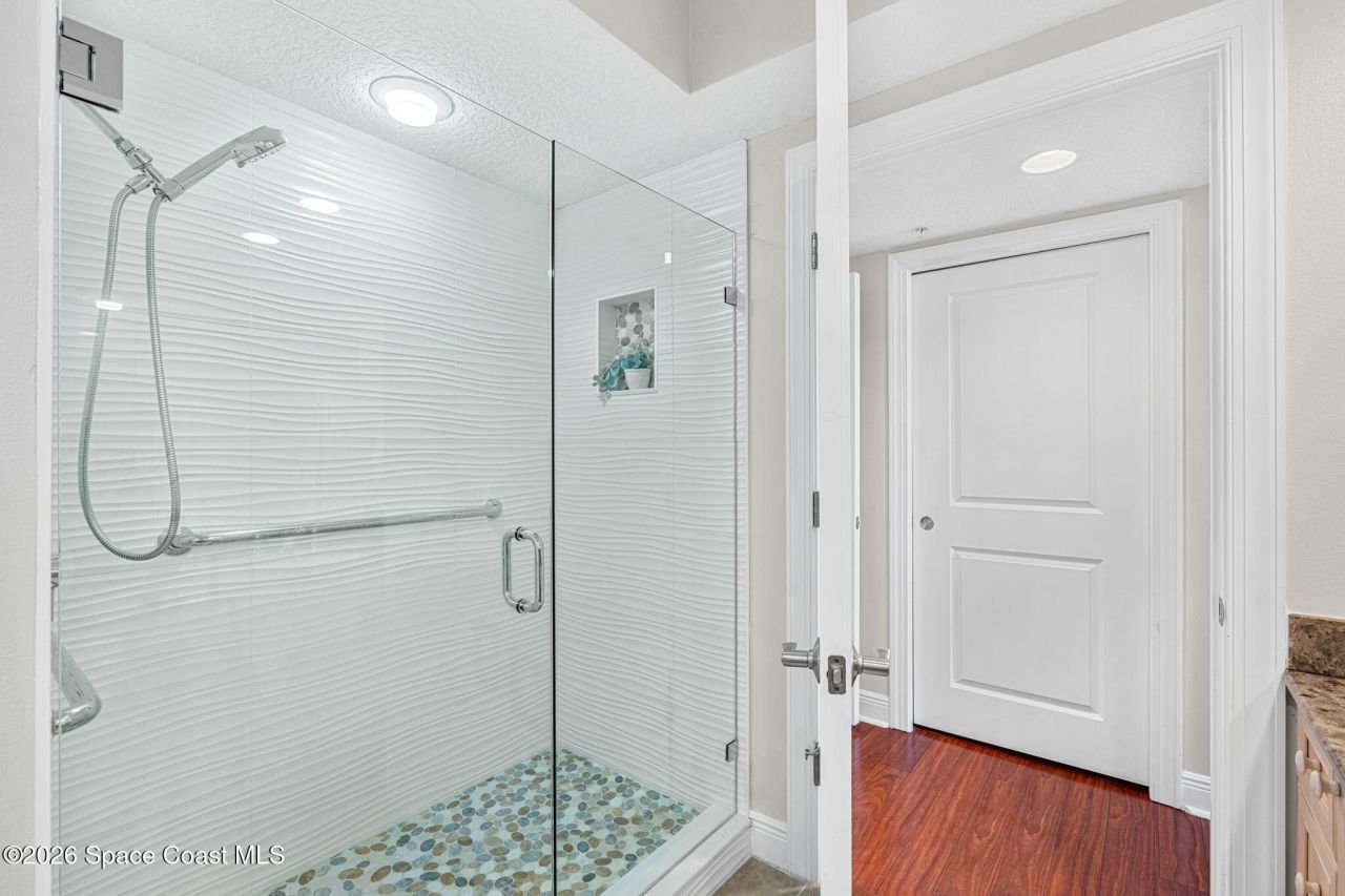 410 Hayes Avenue, Unit 402, Cocoa Beach, FL 32931 Photo