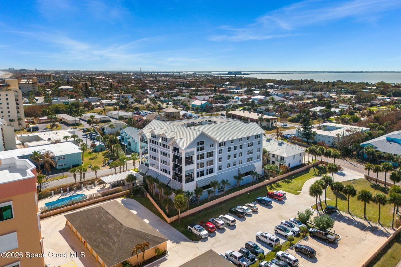 410 Hayes Avenue, Unit 402, Cocoa Beach, FL 32931 Photo