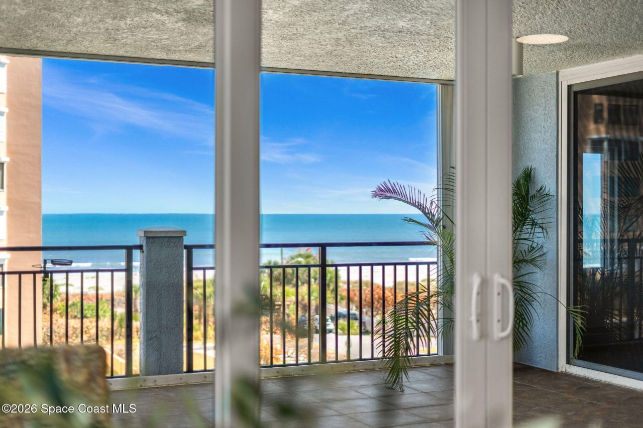410 Hayes Avenue, Unit 402, Cocoa Beach, FL 32931 Photo