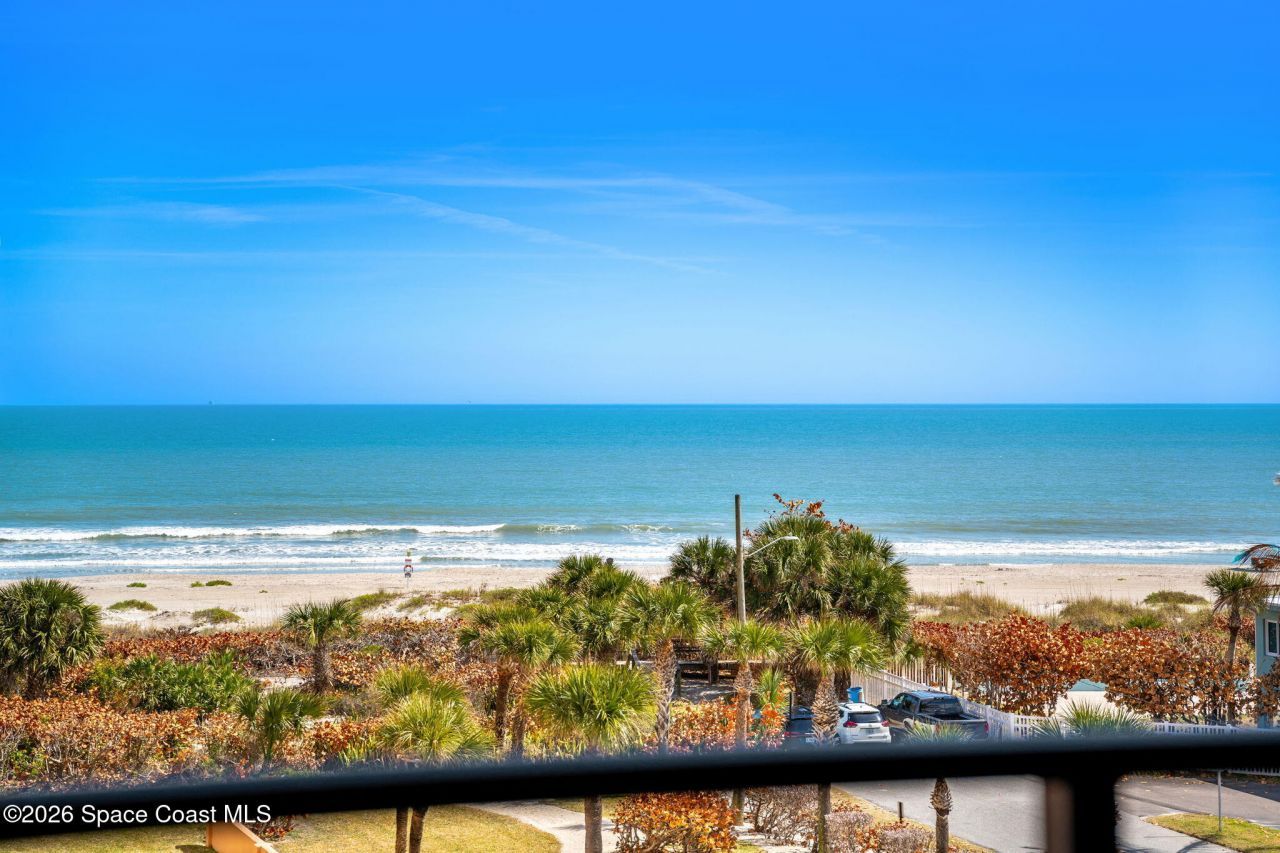 410 Hayes Avenue, Unit 402, Cocoa Beach, FL 32931 Photo