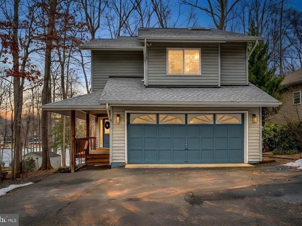 2005 LAKEVIEW PARKWAY, LOCUST GROVE, VA 22508