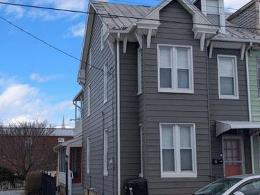 9 E SIMPSON STREET , MECHANICSBURG, PA 17055