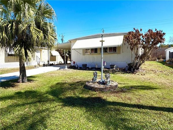 6 Santa Cruz Way, Port St Lucie, FL 34952