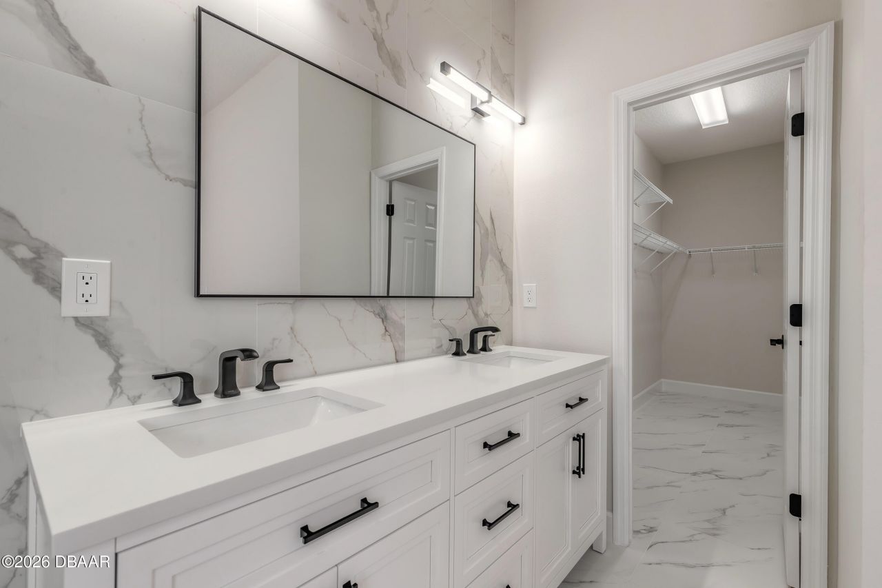 452 Venetian Villa Drive, New Smyrna Beach, FL 32168 Photo