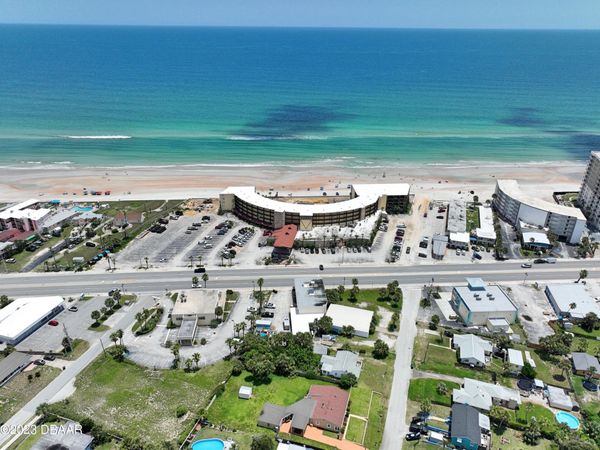 2301 S Atlantic Avenue, Unit 438, Daytona Beach Shores, FL 32118