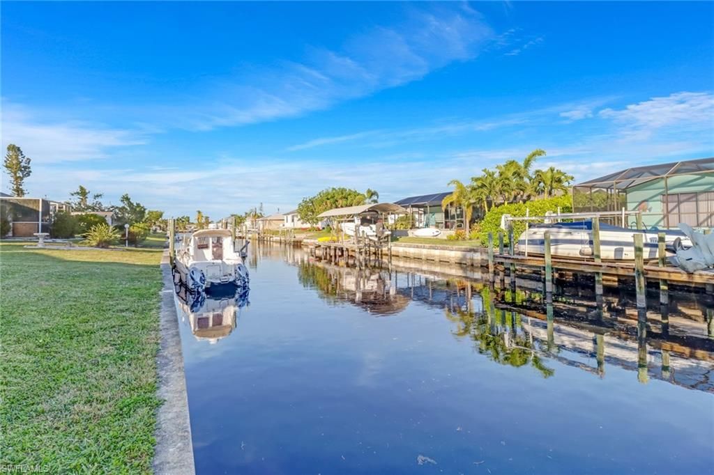 4312 S Bay Cir , North Fort Myers, FL 33903 Photo