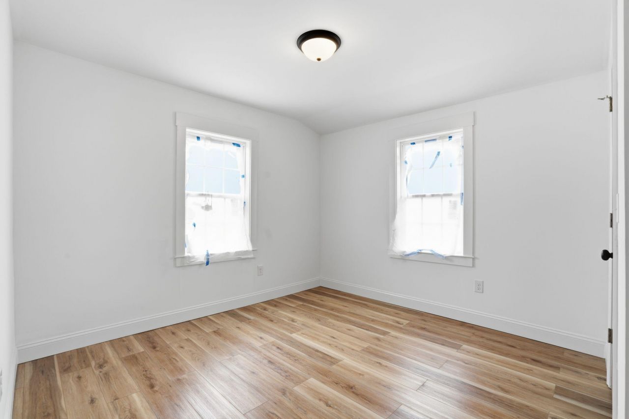 104 O'carroll Street Photo 16