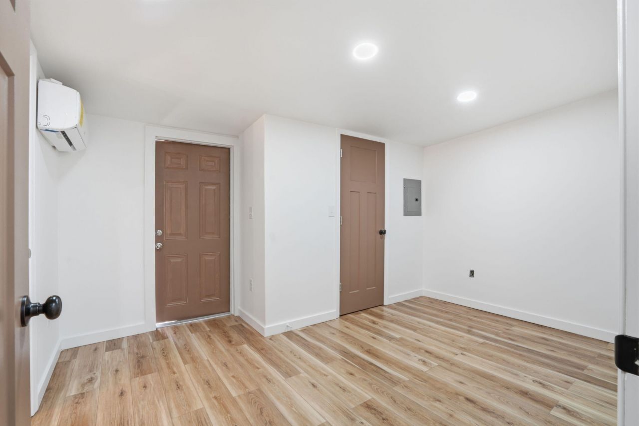 104 O'carroll Street Photo 27