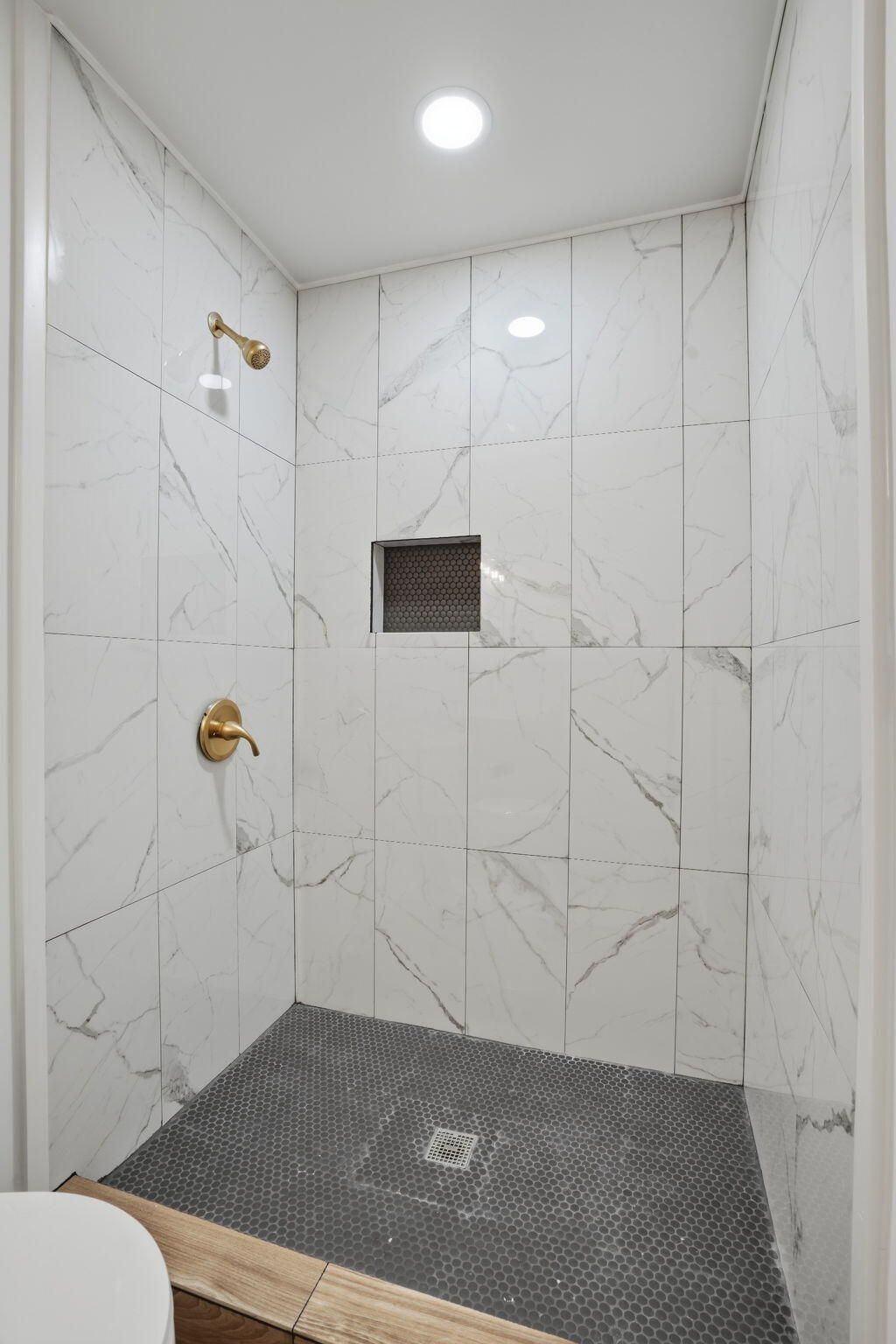 104 O'carroll Street Photo 6