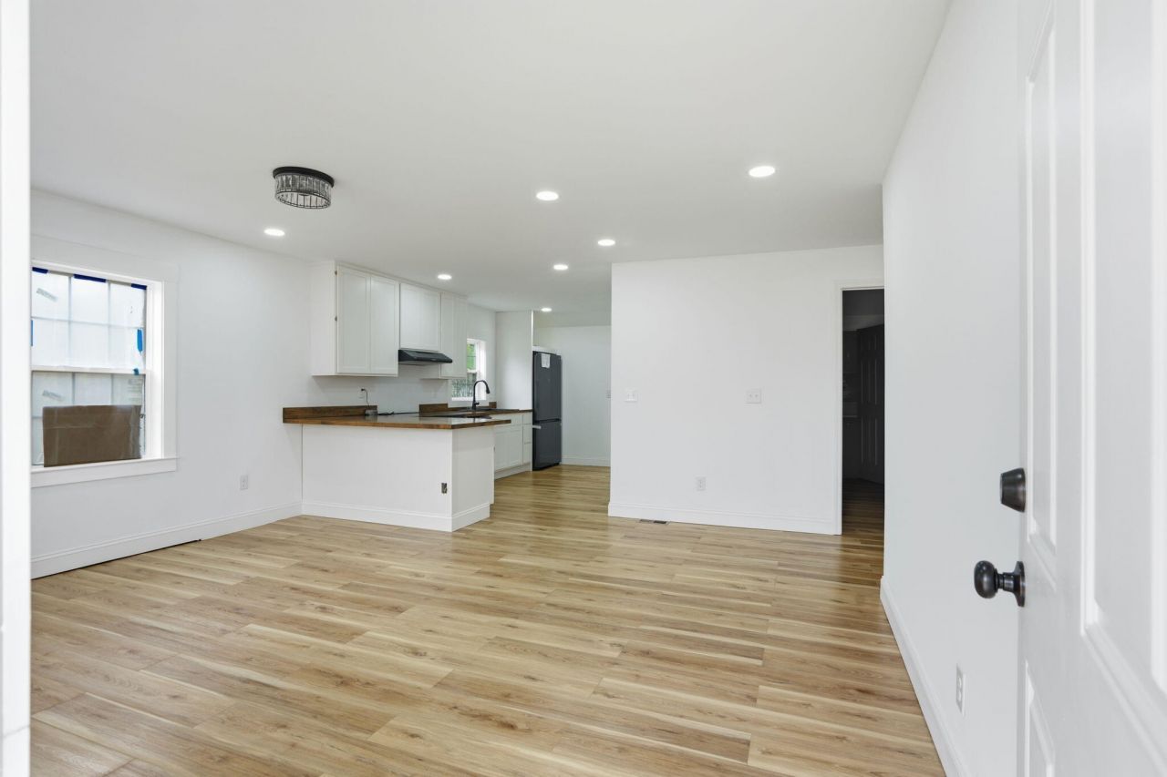 104 O'carroll Street Photo 7