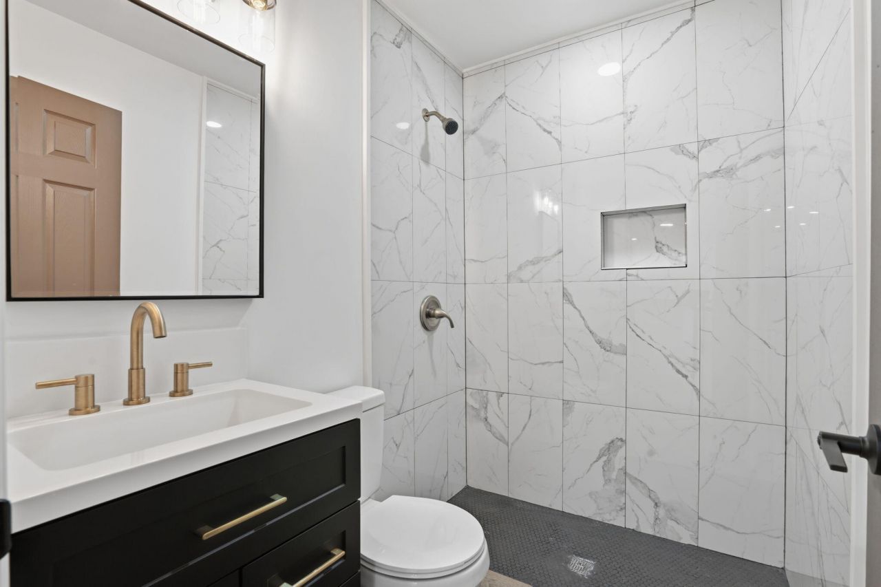 104 O'carroll Street Photo 9