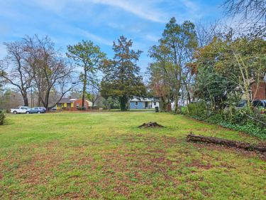 404 Lamont Street, Raleigh, NC 27610