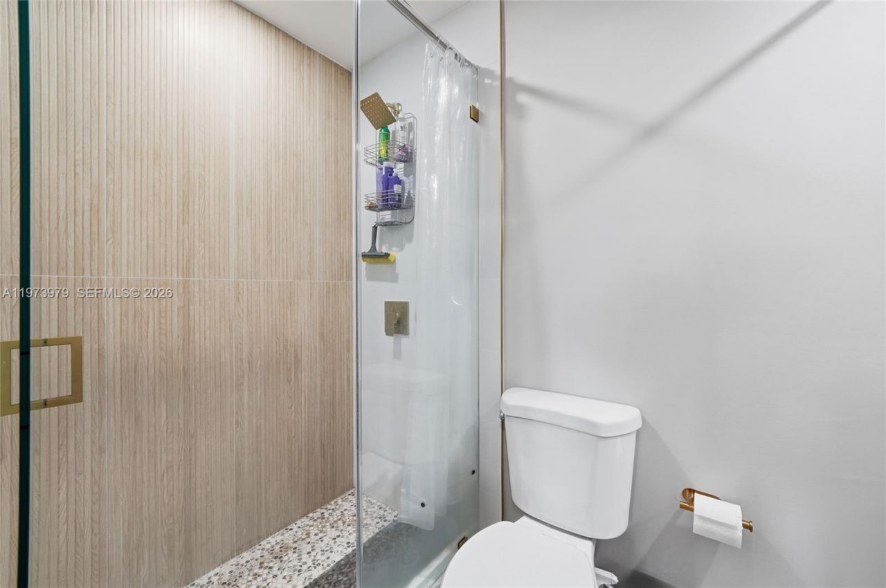 9007 SW 38th St, Miami, FL 33165 Photo