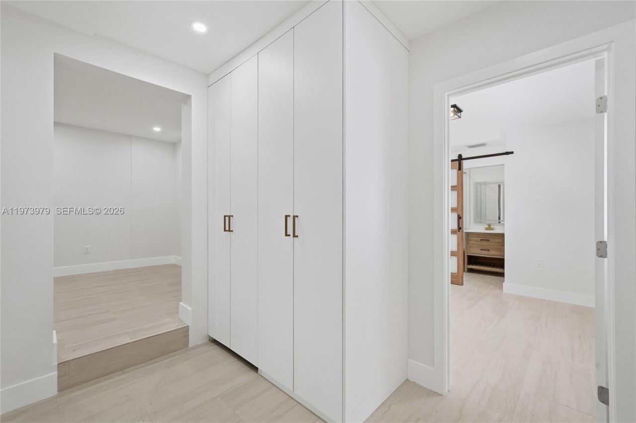 9007 SW 38th St, Miami, FL 33165 Photo