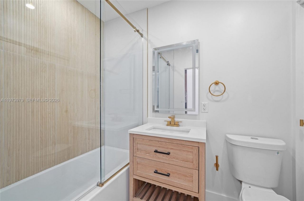 9007 SW 38th St, Miami, FL 33165 Photo