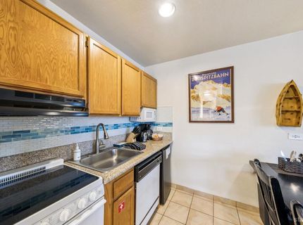 3535 Lake Tahoe Boulevard, Unit 204, South Lake Tahoe, CA 96150 Photo