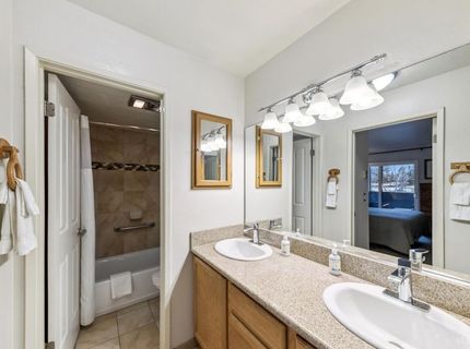 3535 Lake Tahoe Boulevard, Unit 204, South Lake Tahoe, CA 96150 Photo
