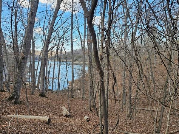 1521 S Lake Sherwood Drive , Lake Sherwood, MO 63357