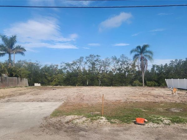 3203 W SHELL POINT ROAD, RUSKIN, FL 33570