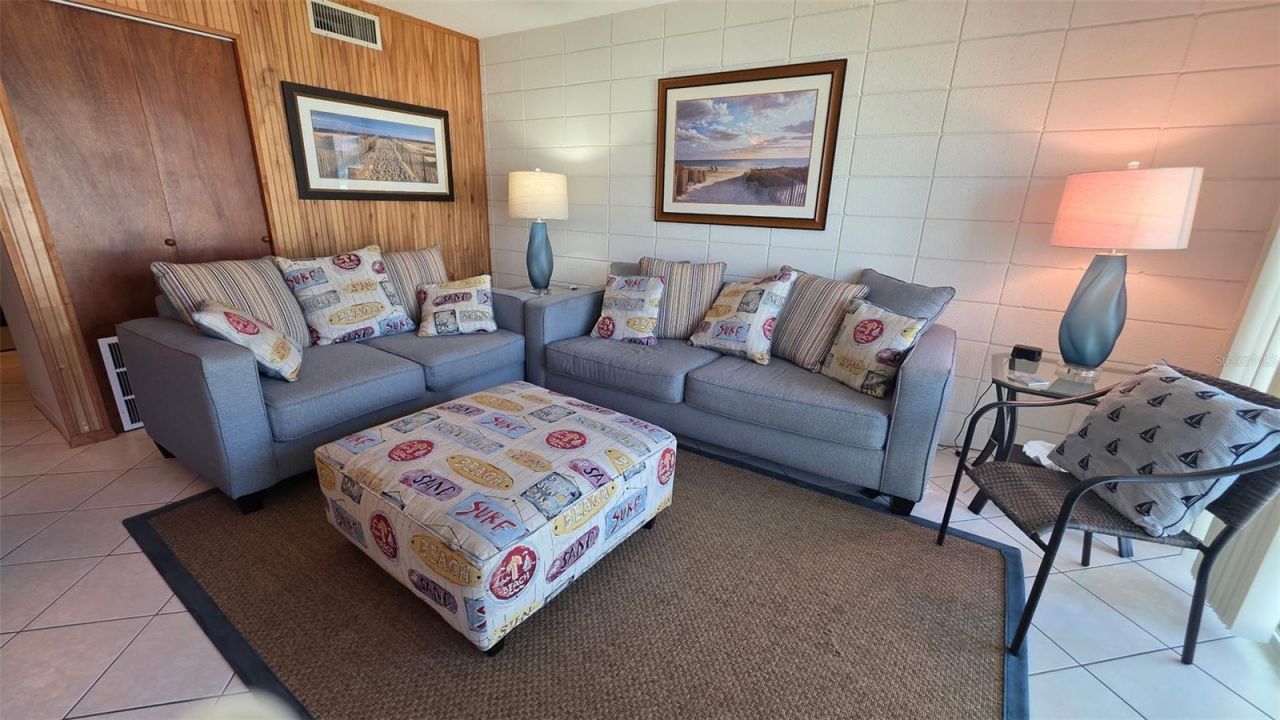 541 S Peninsula Avenue, Unit A21, New Smyrna Beach, FL 32169 Photo