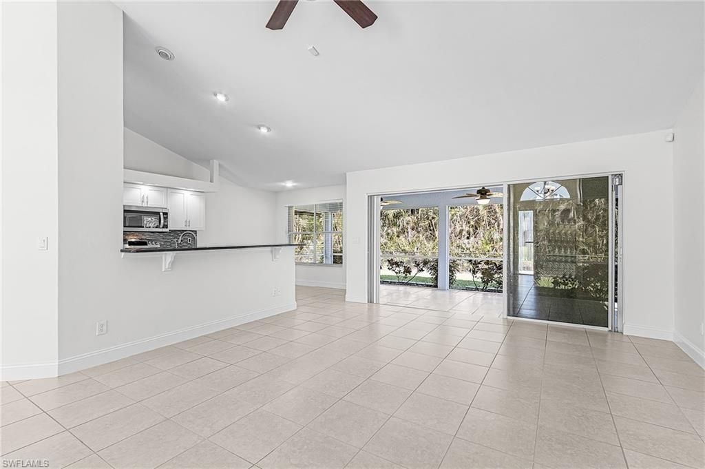 2205 SW 44th St , Cape Coral, FL 33914 Photo