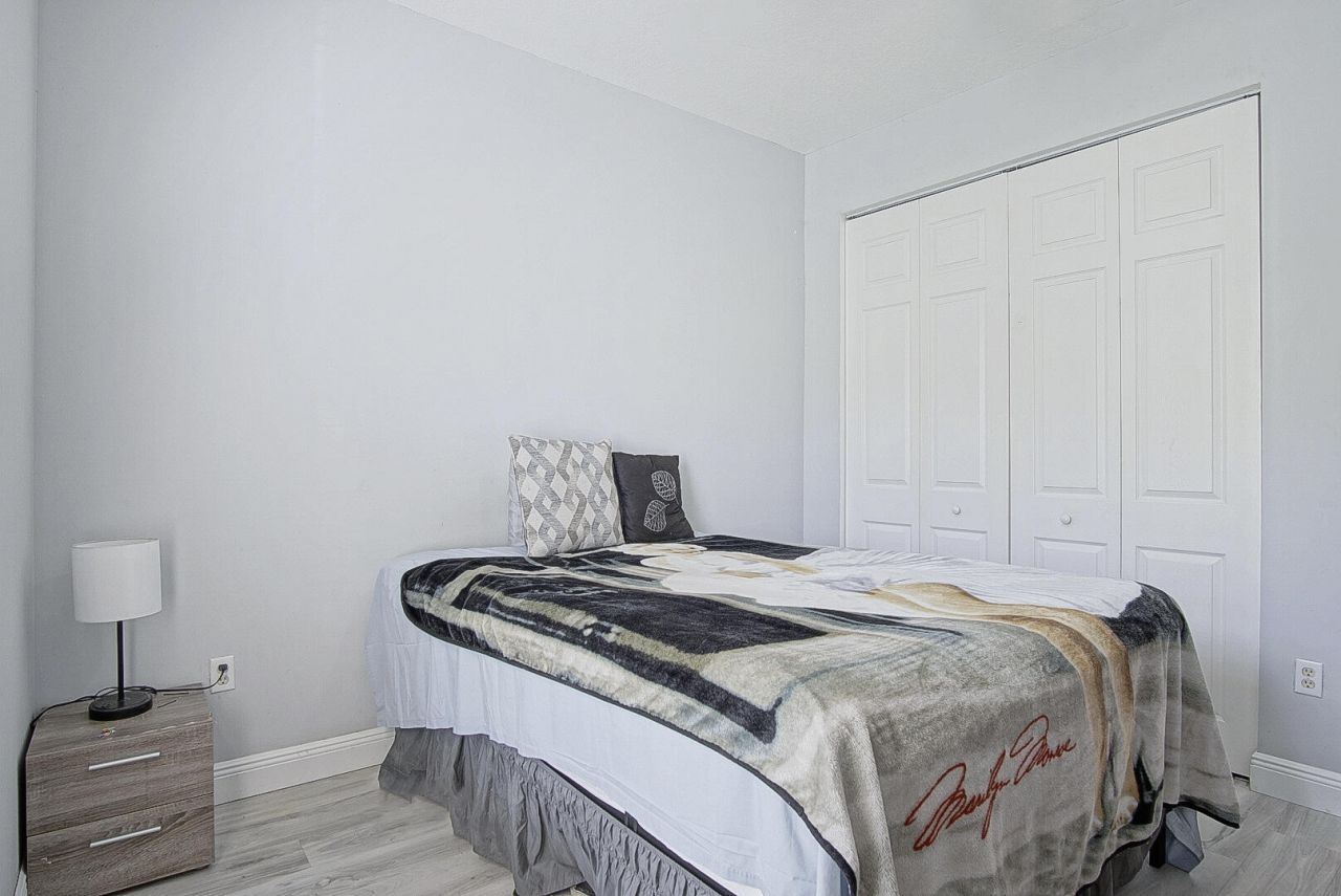 506 Mariner Bay Boulevard, Fort Pierce, FL 34949 Photo