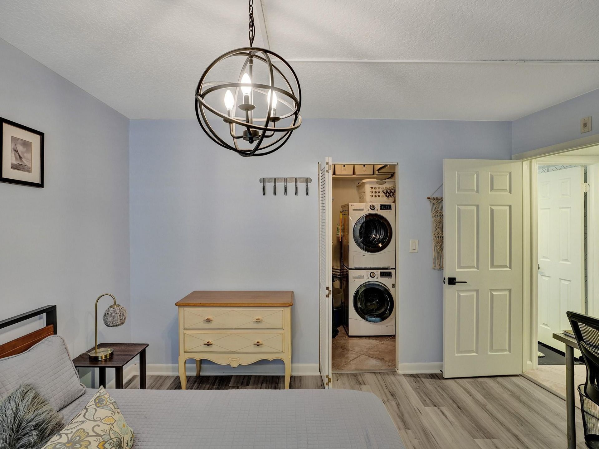 3051 NE 48th Street, Unit 205, Fort Lauderdale, FL 33308 Photo