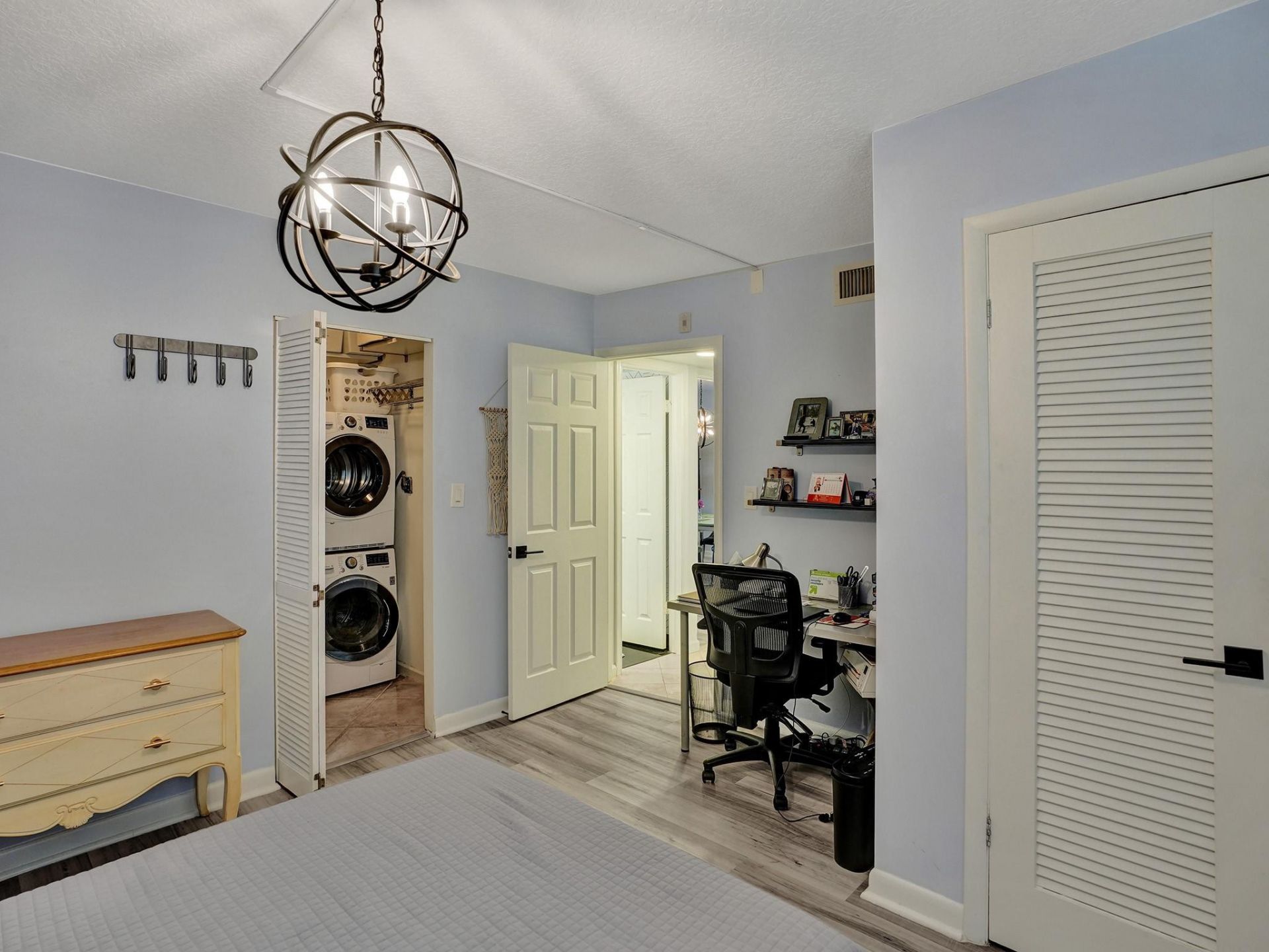 3051 NE 48th Street, Unit 205, Fort Lauderdale, FL 33308 Photo