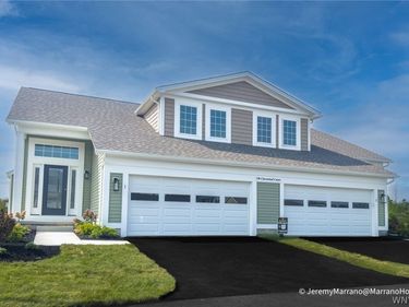 160 Cloverleaf Court, Unit 2, Depew, NY 14043