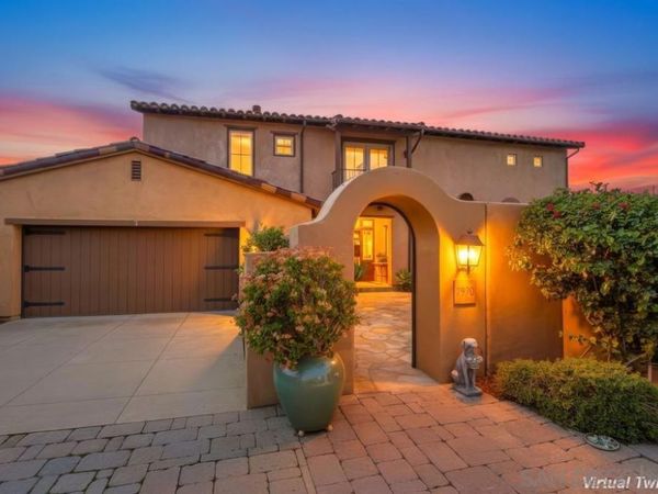 7970 Entrada De Luz E, San Diego, CA 92127