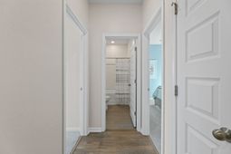 508 Cambria Dr photo 4