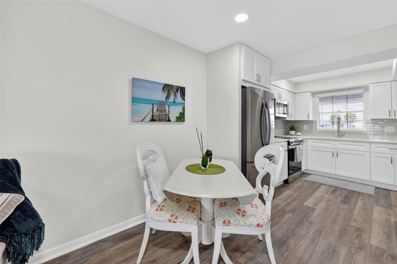 102 46th Avenue Terrace W, Unit 402, Bradenton, FL 34207 Photo