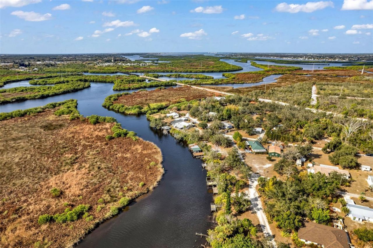 3215 Park Drive , Punta Gorda, FL 33982 Photo