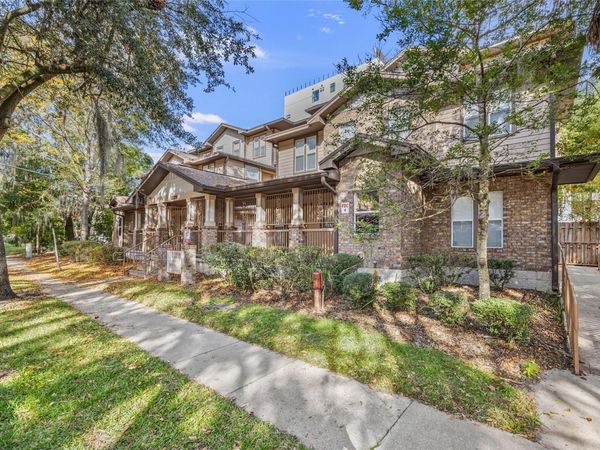 1220 SW 1ST AVENUE, Unit 303, GAINESVILLE, FL 32601